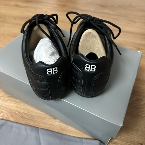 Balenciaga sneakers - Picture 5 of 8